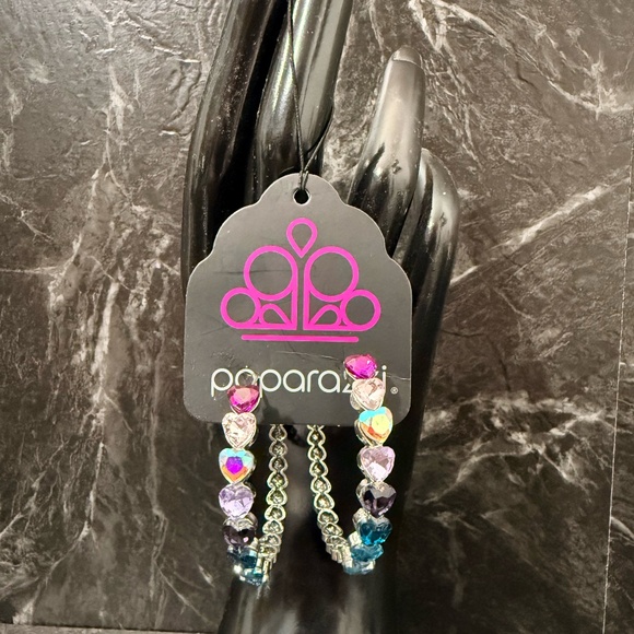 PAPARAZZI Earrings with Hearts - Picture 1 of 9
